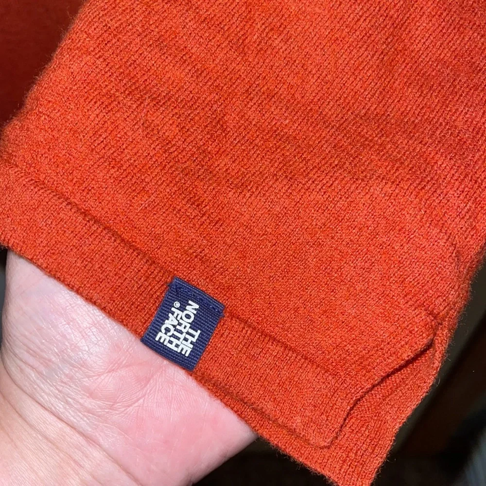 Men’s XXL Burnt Orange Quarter Zip Northface Sweater